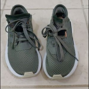 💚Adidas sneakers💚